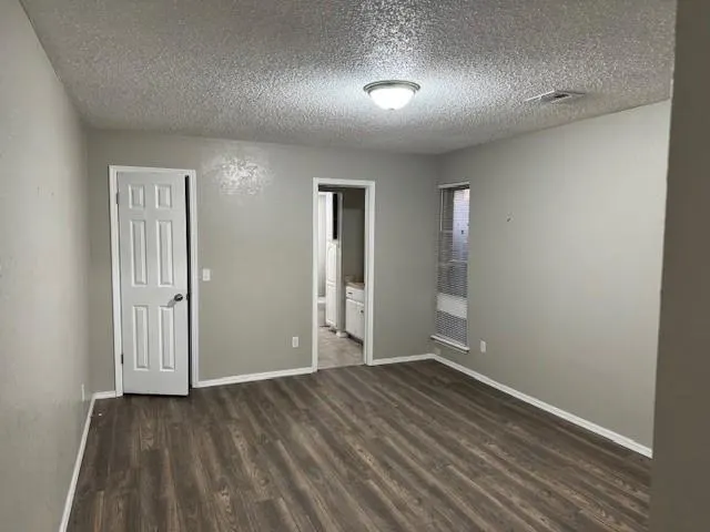 Photo 6 — 7720 NW 113th Street, Oklahoma City, OK 73162