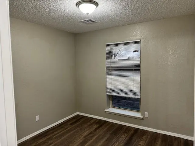 Photo 9 — 7720 NW 113th Street, Oklahoma City, OK 73162