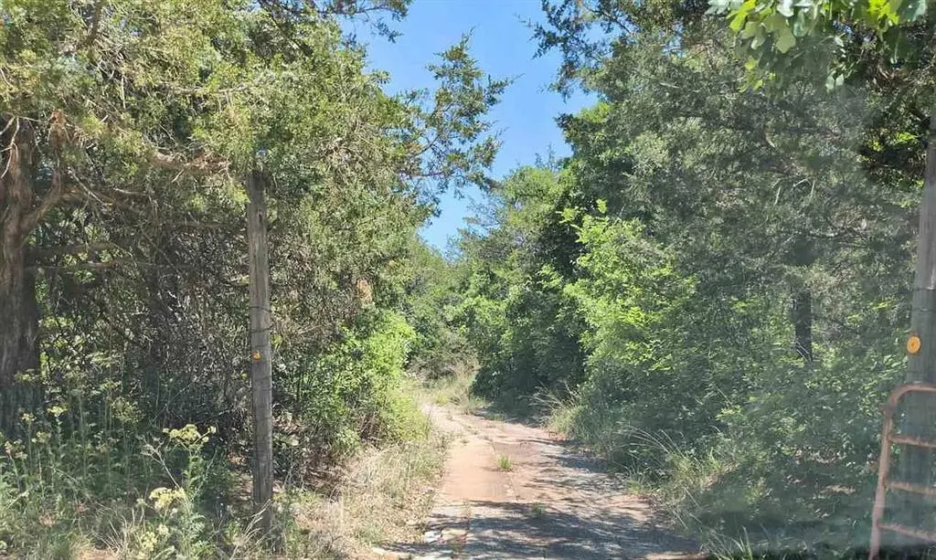 Front exterior — 107 Hollar Road, Anadarko, OK 73005