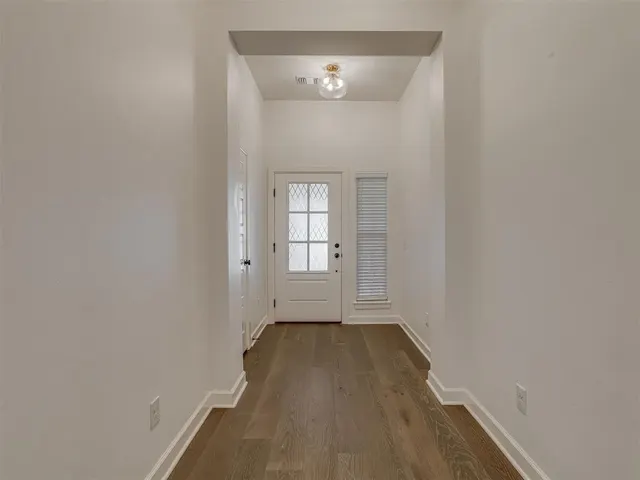 Photo 4 — 10505 NW 33rd Street, Yukon, OK 73099