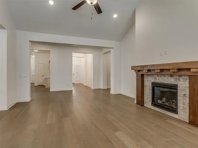 Photo 7 — 10505 NW 33rd Street, Yukon, OK 73099
