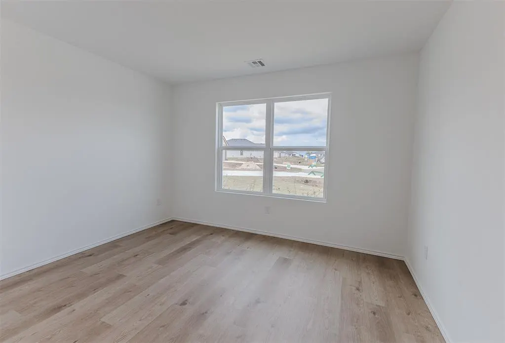 Photo 8 — 708 South Haven Drive, Noble, OK 73068