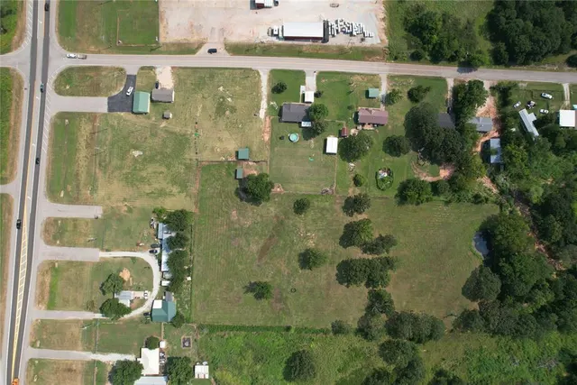 Photo 8 — Moccasin Trail, Prague, OK 74864