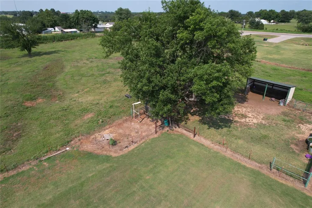 Photo 37 — Moccasin Trail, Prague, OK 74864