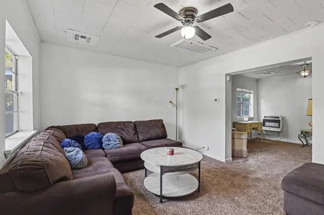 Photo 8 — 522 N Broad Street, Guthrie, OK 73044