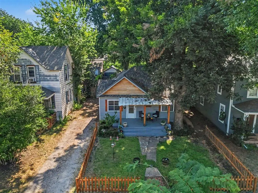 Photo 33 — 522 N Broad Street, Guthrie, OK 73044