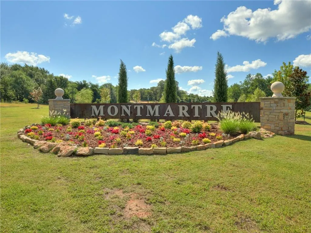 Front exterior — 5716 Moulin Drive, Edmond, OK 73034