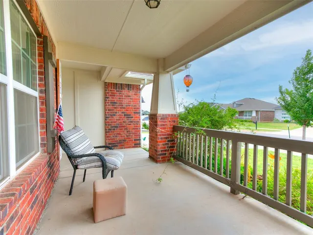 Photo 4 — 416 Kearny Lane, Yukon, OK 73099