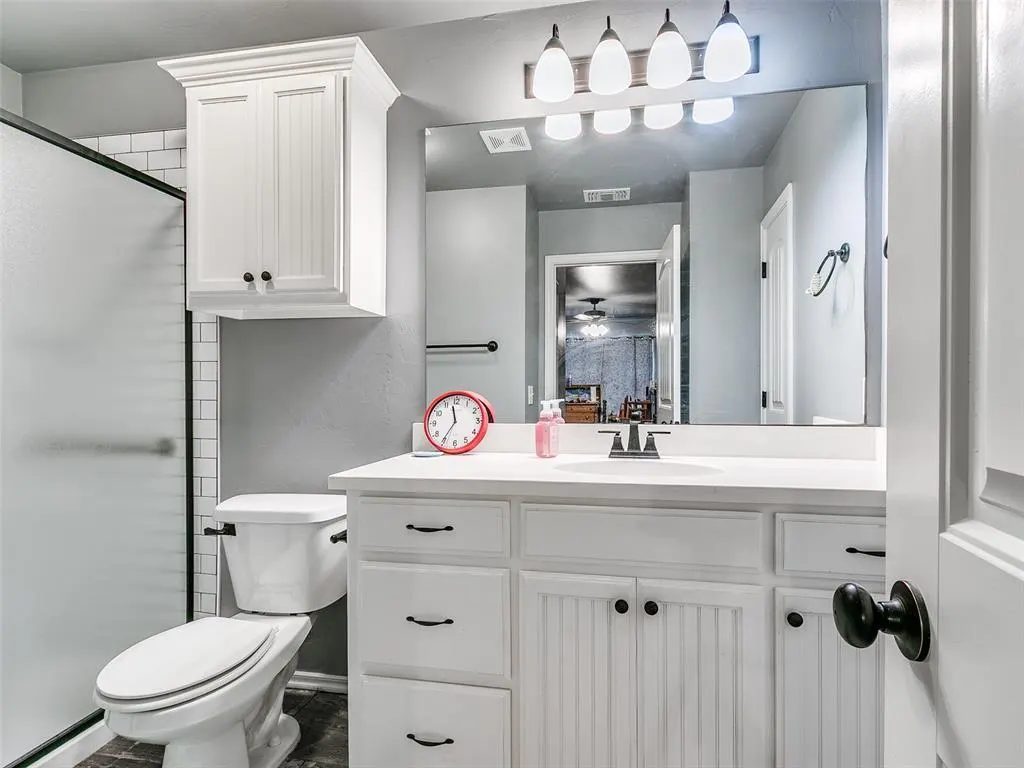 Photo 12 — 416 Kearny Lane, Yukon, OK 73099