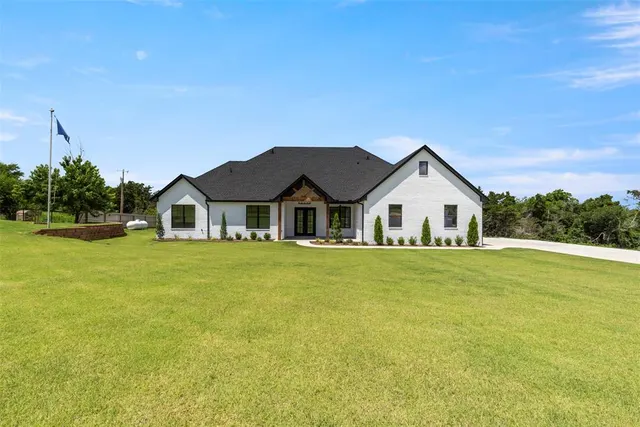 Photo 4 — 2884 Springridge Road, Guthrie, OK 73044