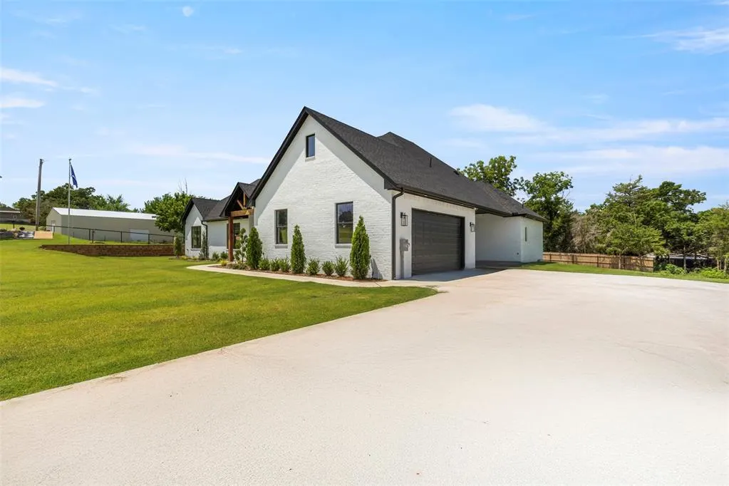 Photo 7 — 2884 Springridge Road, Guthrie, OK 73044