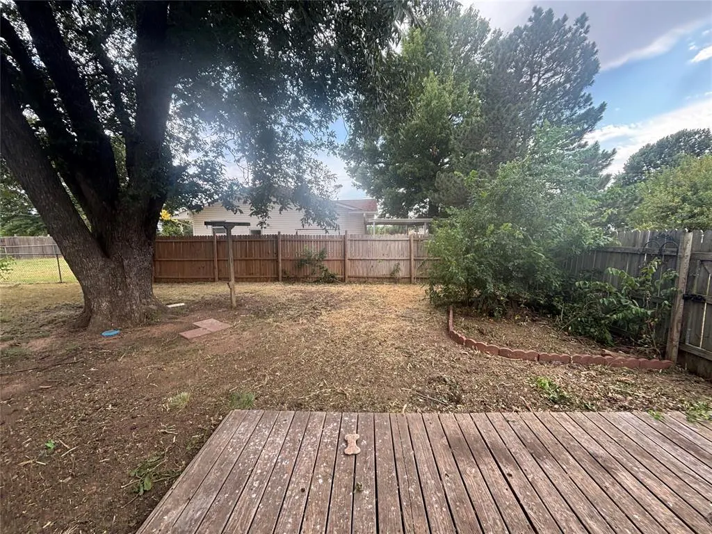 Photo 23 — 1224 Kaw Street, Perry, OK 73077