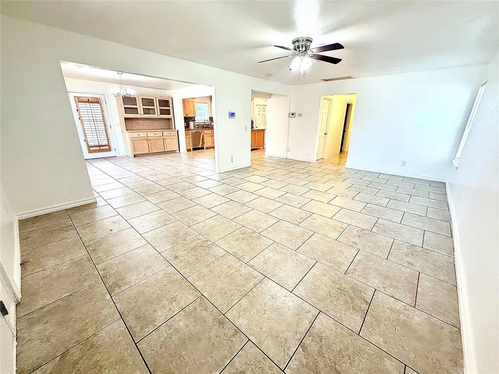 Photo 3 — 2135 N Lottie Avenue, Oklahoma City, OK 73111
