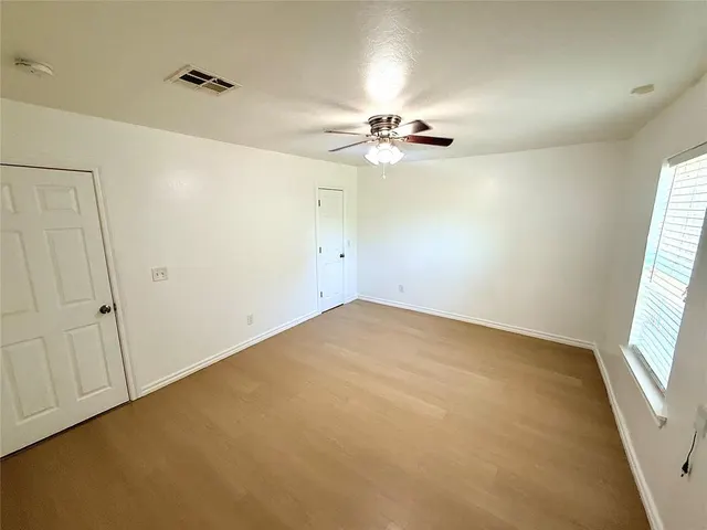 Photo 4 — 2135 N Lottie Avenue, Oklahoma City, OK 73111