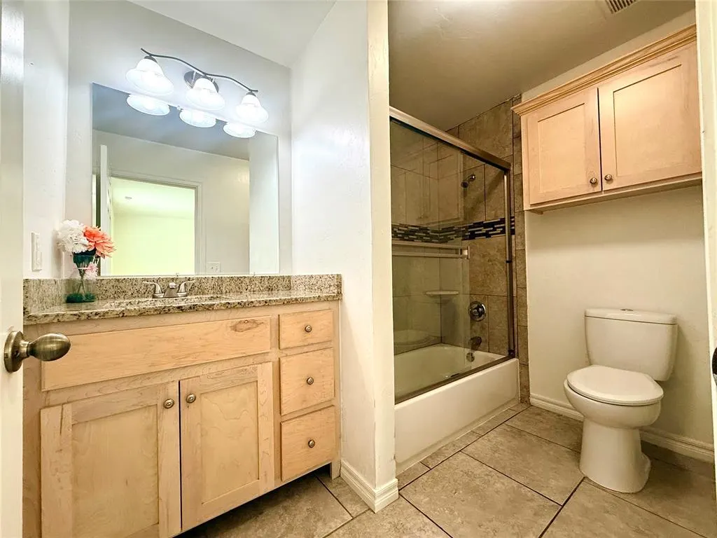 Photo 39 — 2135 N Lottie Avenue, Oklahoma City, OK 73111