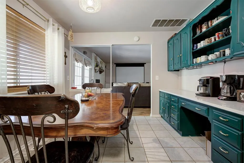 Photo 12 — 4733 NW 62nd Terrace, Oklahoma City, OK 73122