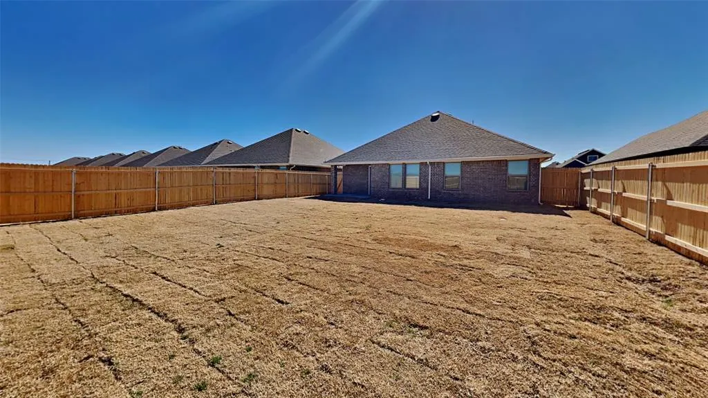 Photo 17 — 12701 Cortona Terrace, Yukon, OK 73099