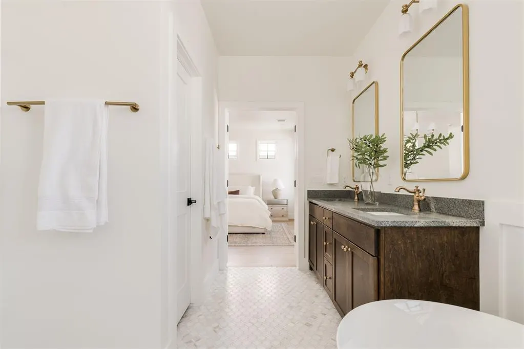 Photo 18 — 1621 Runway Boulevard, Oklahoma City, OK 73108