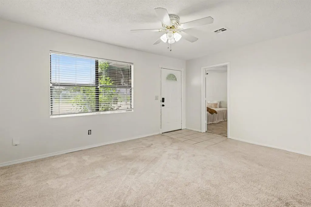 Photo 5 — 3621 SW 43rd Street 1, Oklahoma City, OK 73119