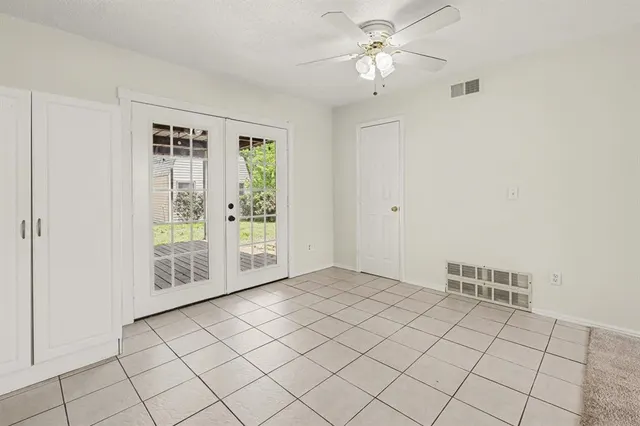 Photo 8 — 3621 SW 43rd Street 1, Oklahoma City, OK 73119