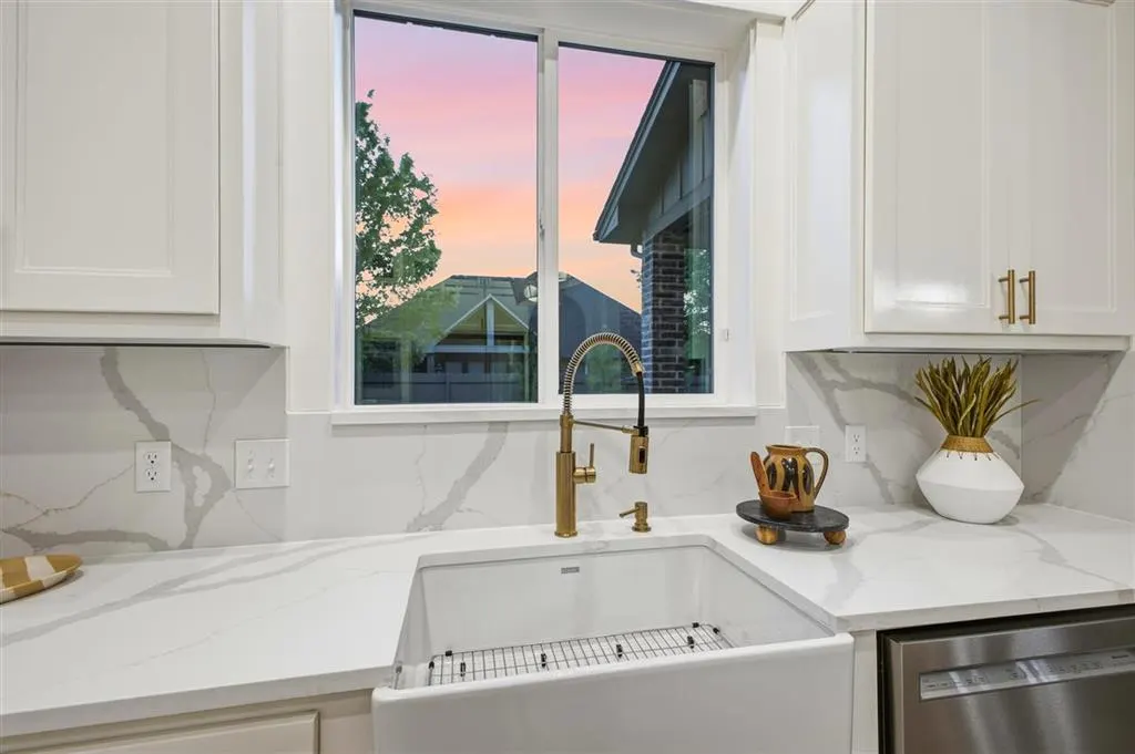 Photo 11 — 1012 Trisha Lane, Norman, OK 73072