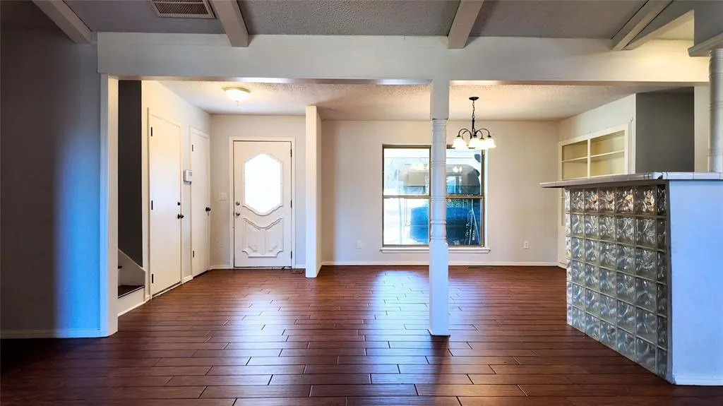 Photo 11 — 225 N Tunbridge Road, Oklahoma City, OK 73130