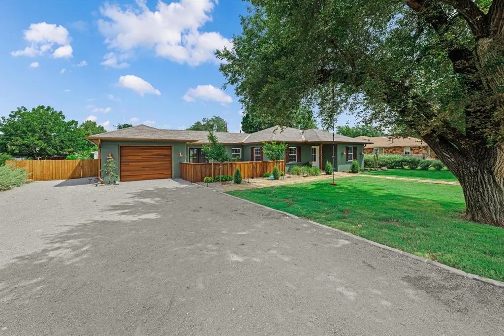 Photo 6 — 2108 W Harrison Avenue, Guthrie, OK 73044