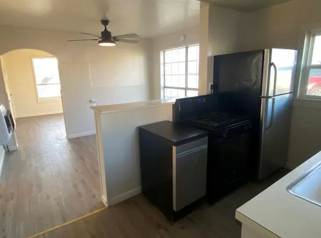 Photo 5 — 800 S 2nd Street, Davis, OK 73030
