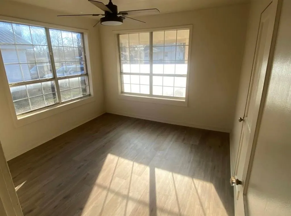 Photo 9 — 800 S 2nd Street, Davis, OK 73030