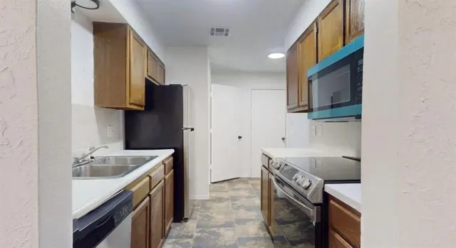 Photo 8 — 603 W Seminole Drive, Pauls Valley, OK 73075