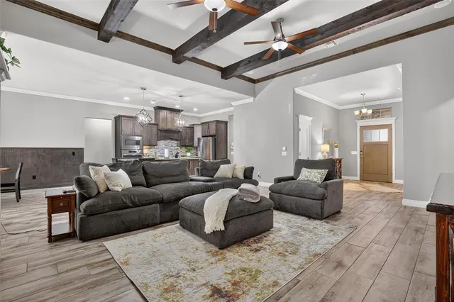 Photo 6 — 150 Evermay Drive, Edmond, OK 73013