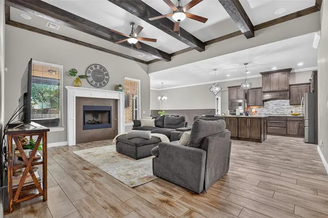 Photo 7 — 150 Evermay Drive, Edmond, OK 73013