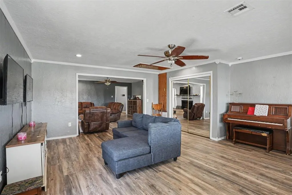 Photo 7 — 20518 E County Road 157, Blair, OK 73526