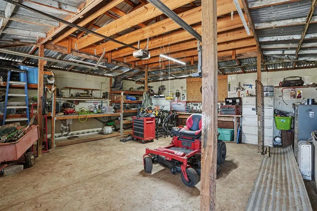 Photo 35 — 20518 E County Road 157, Blair, OK 73526
