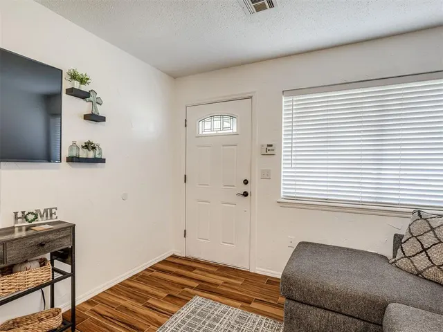 Photo 3 — 1317 Regency Boulevard, Moore, OK 73160