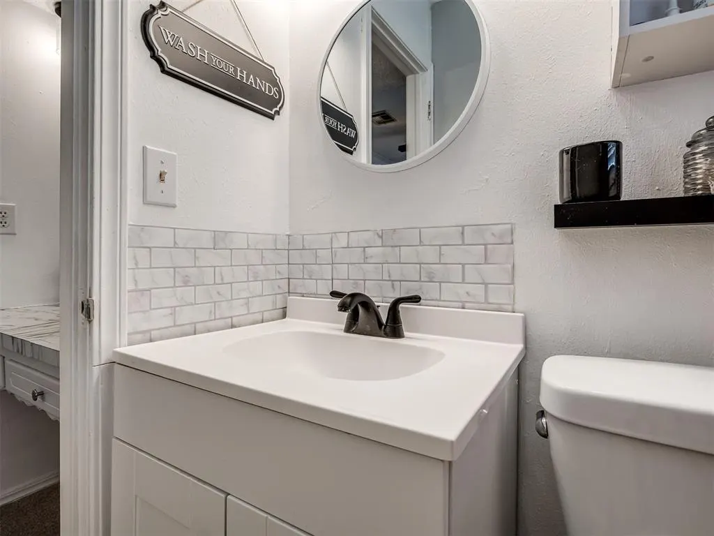 Photo 18 — 1317 Regency Boulevard, Moore, OK 73160
