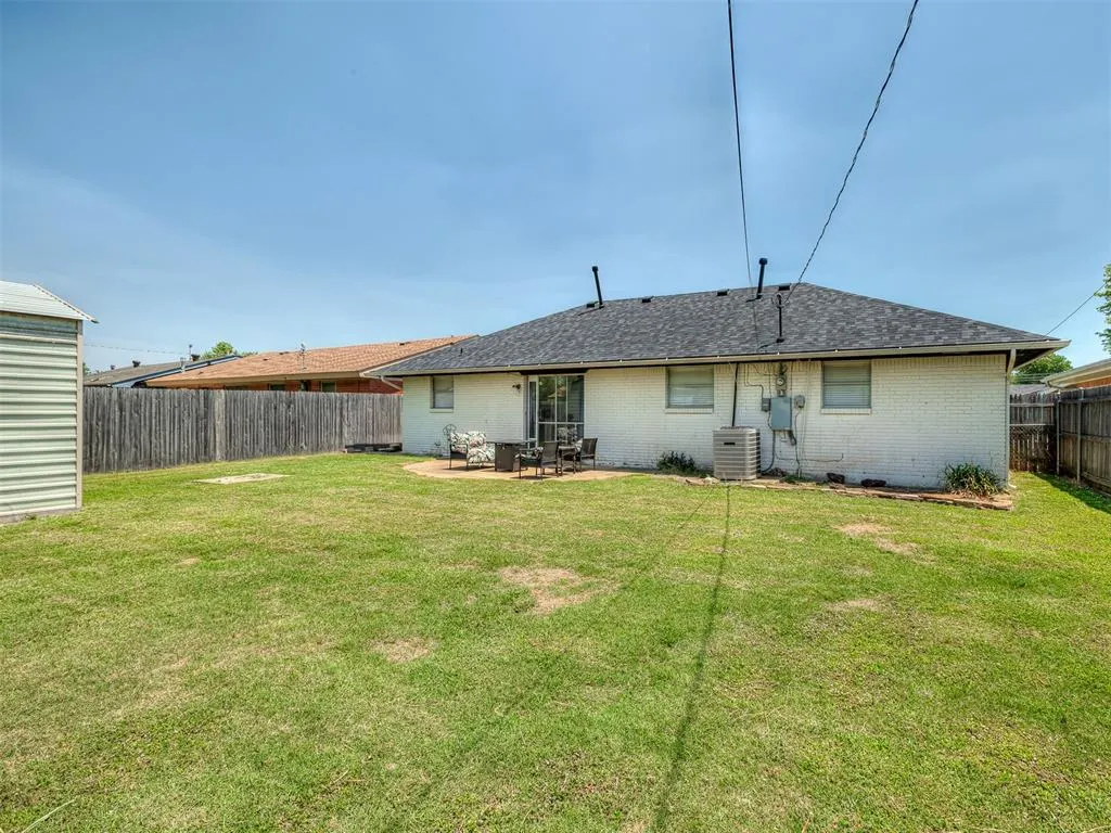 Photo 27 — 1317 Regency Boulevard, Moore, OK 73160