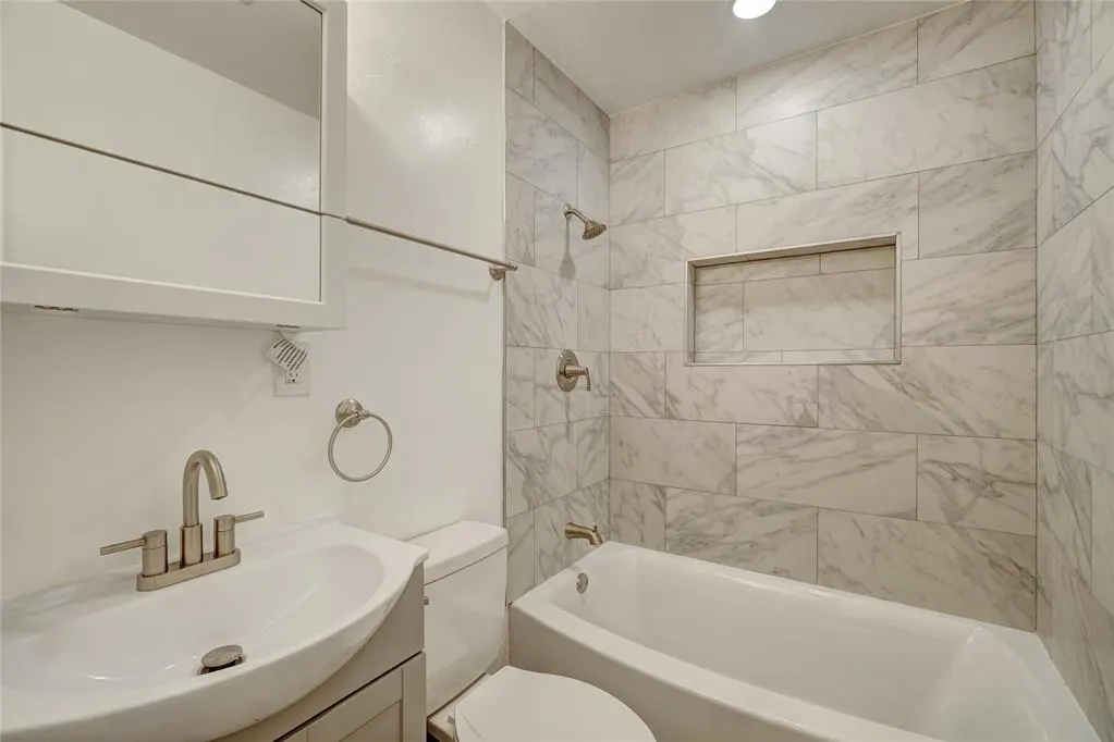 Photo 13 — 817 Stahl Drive, Oklahoma City, OK 73110