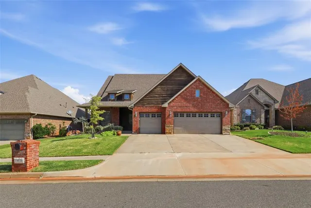 Photo 3 — 19536 Rambling Creek Drive, Edmond, OK 73012