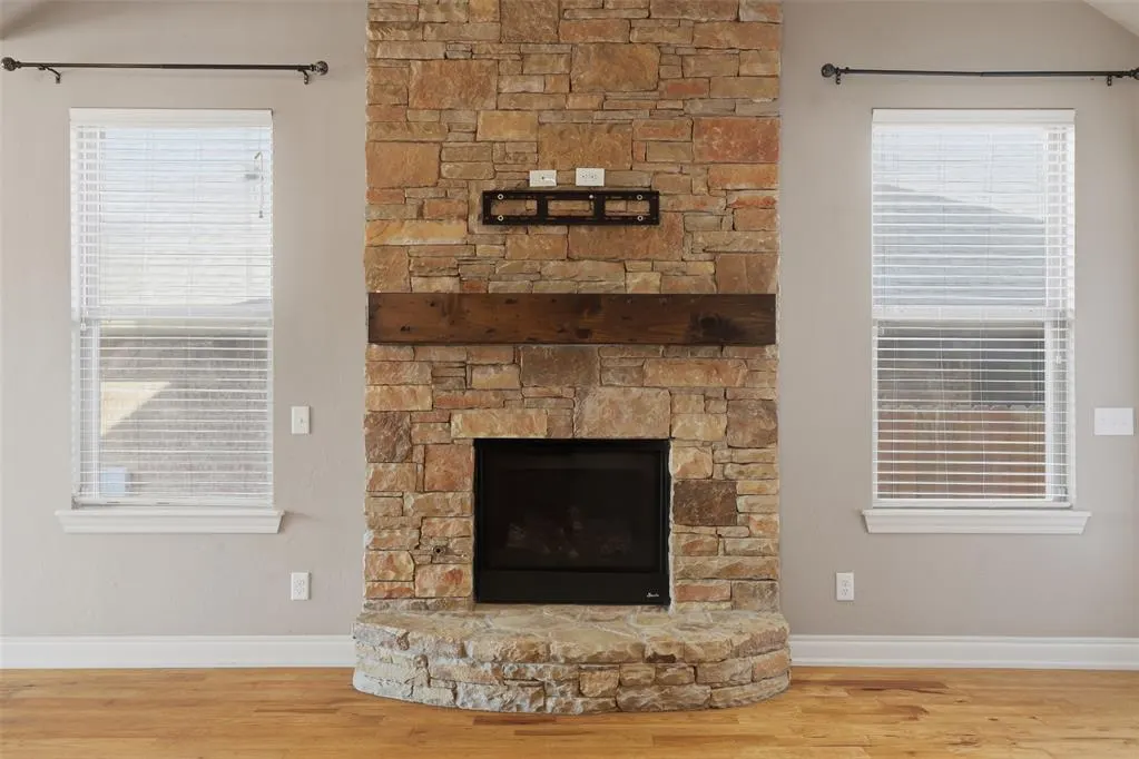 Photo 10 — 19536 Rambling Creek Drive, Edmond, OK 73012