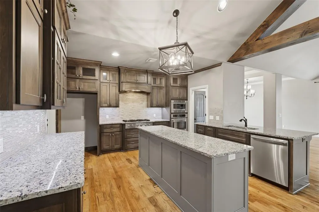 Photo 12 — 19536 Rambling Creek Drive, Edmond, OK 73012