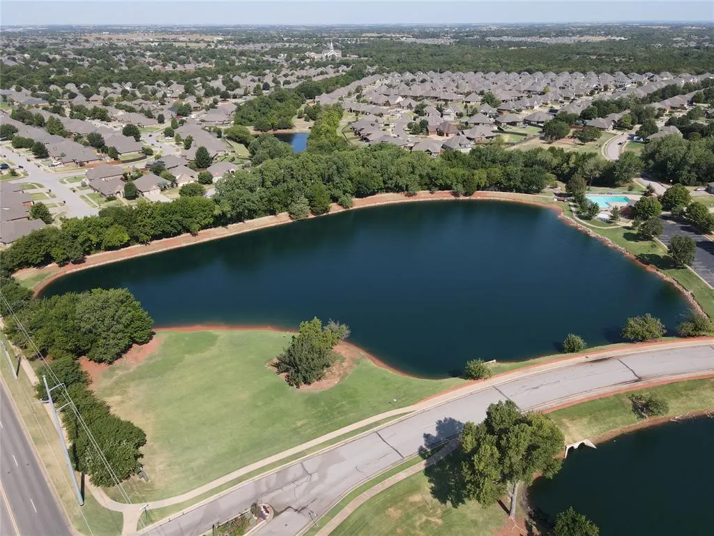 Photo 48 — 19536 Rambling Creek Drive, Edmond, OK 73012