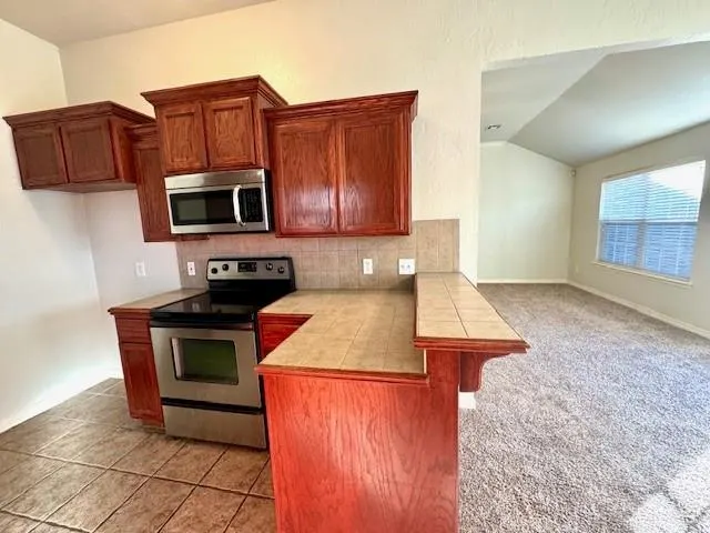 Photo 8 — 1005 Westridge Drive, Yukon, OK 73099