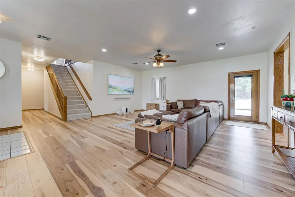 Photo 7 — 50 Serenada Lane, Shawnee, OK 74804