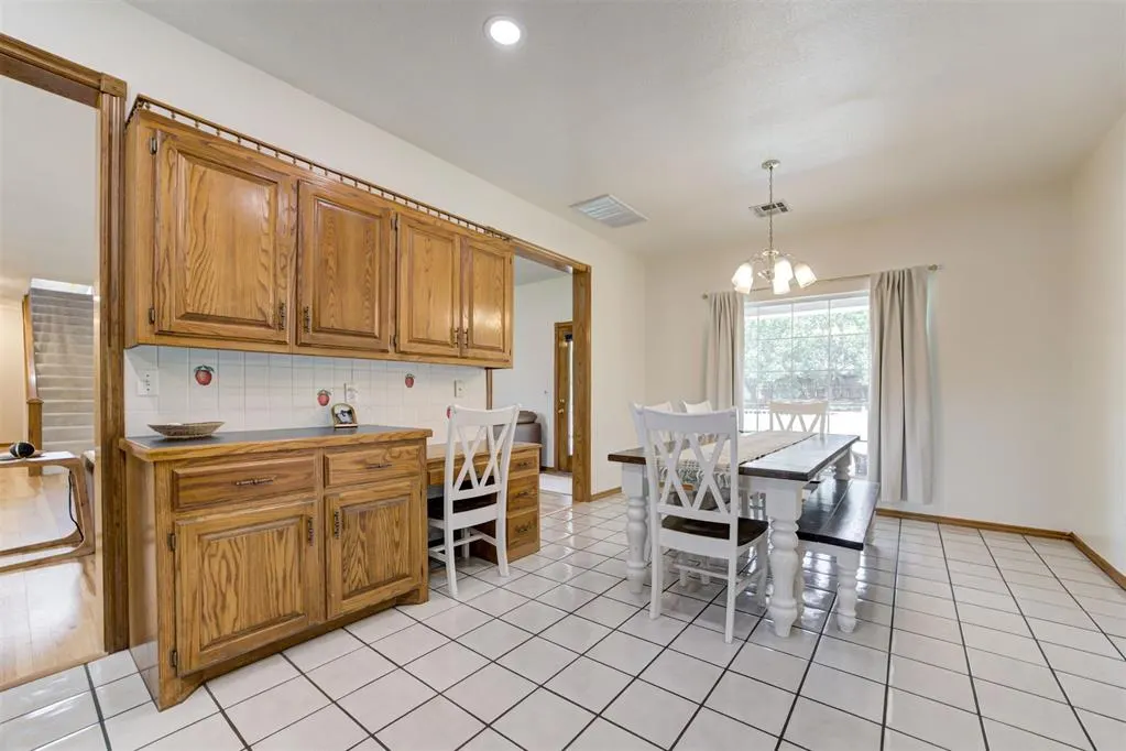 Photo 12 — 50 Serenada Lane, Shawnee, OK 74804