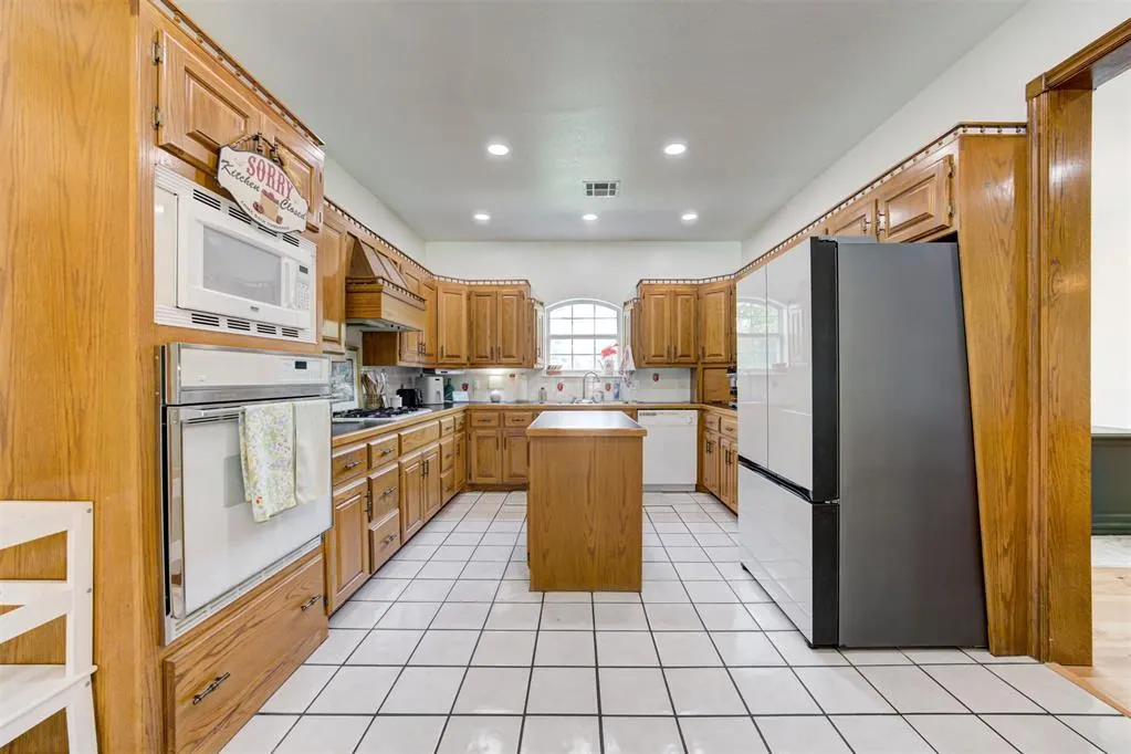 Photo 14 — 50 Serenada Lane, Shawnee, OK 74804