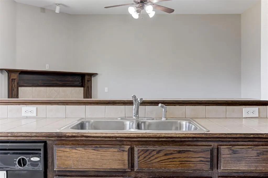 Photo 20 — 2528 Queenston Avenue, Norman, OK 73071