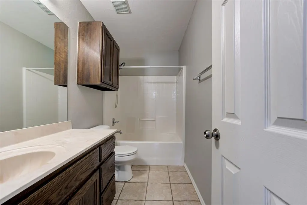 Photo 32 — 2528 Queenston Avenue, Norman, OK 73071