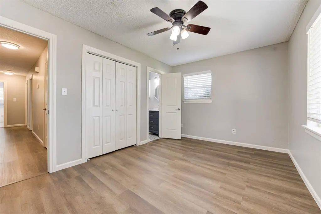 Photo 19 — 327 Woodcrest Drive, Norman, OK 73071
