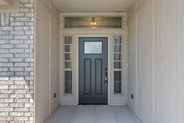 Photo 3 — 13325 SW 8th Street, Yukon, OK 73099